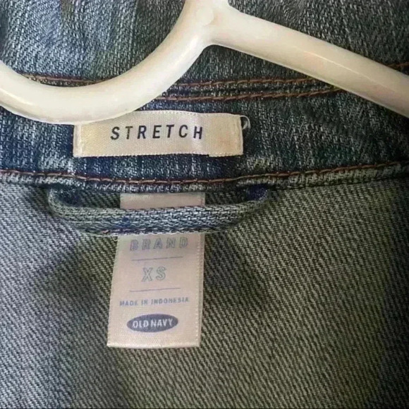 Old Navy Bundle denim Jacket & Skirt - Picture 4 of 13